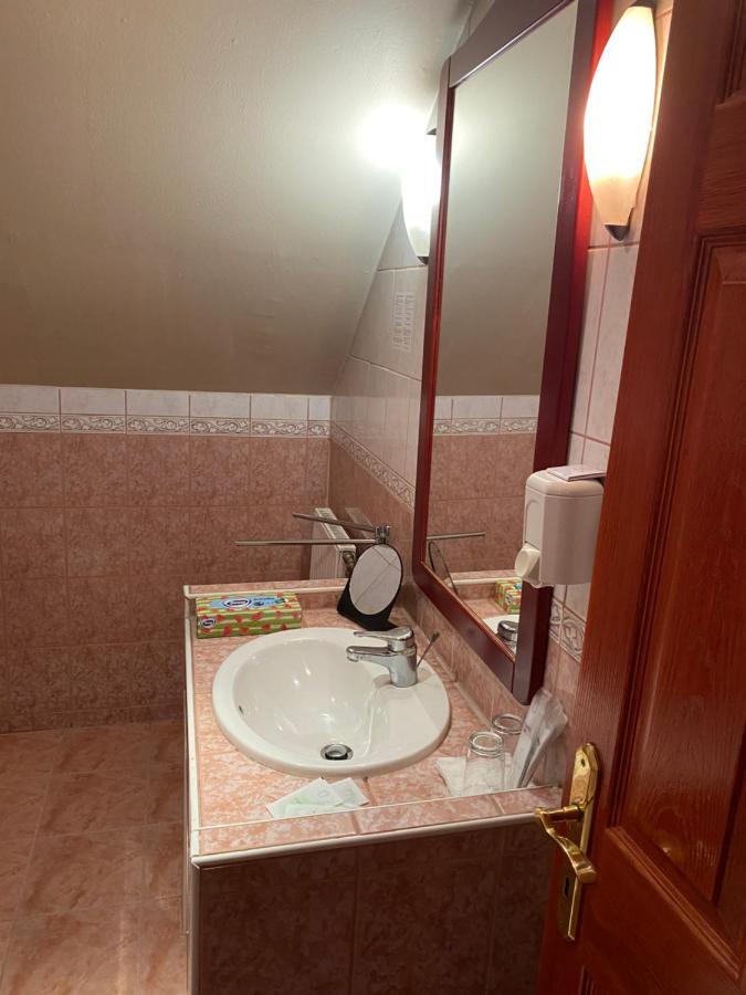 Hotel Ciao Amico Panzió Szombathely Esterno foto