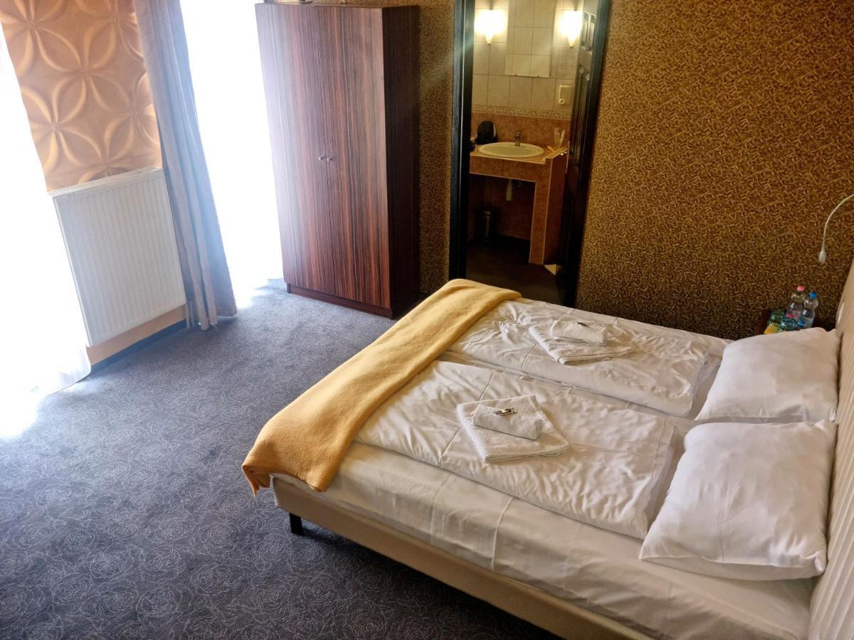 Hotel Ciao Amico Panzió Szombathely Camera foto
